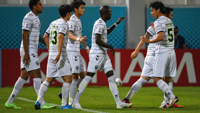 Analysis: Efficient Jeonbuk Progress As Chiangrai Show They Belong In ...